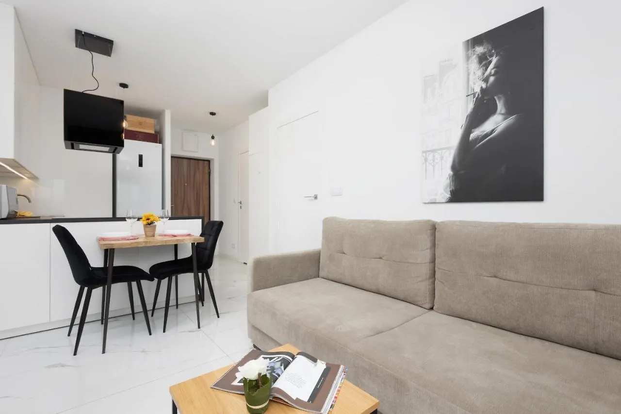 Rakow Apartments Szczesliwicki Park Warsaw By Noclegi Renters ポーランド